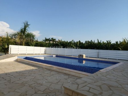 4 Bed Detached House for rent in Peyia, Paphos - 10