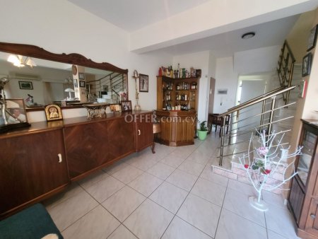 4 Bed Semi-Detached House for sale in Palodeia, Limassol - 9