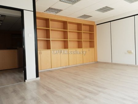 Office for rent in Agios Nicolaos, Limassol - 4