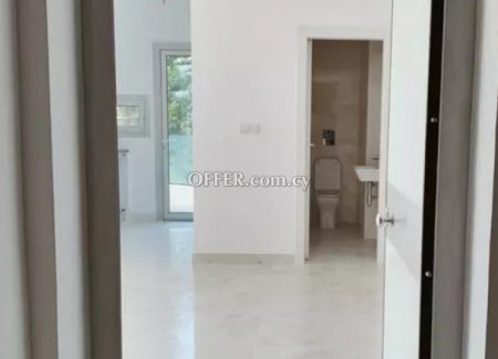 3 Bed Apartment for sale in Agios Tychon - Tourist Area, Limassol - 9