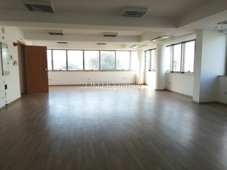 Commercial Building for rent in Limassol, Limassol - 9