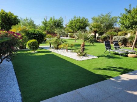 5 Bed Bungalow for rent in Ypsonas, Limassol - 9
