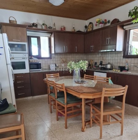 3 Bed Detached House for rent in Pelendri, Limassol - 6
