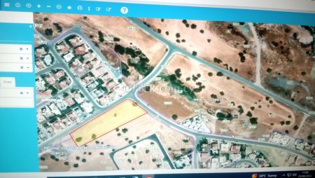 Residential Field for sale in Kato Polemidia, Limassol - 3