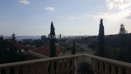 6 Bed Detached House for sale in Agios Tychon, Limassol - 9