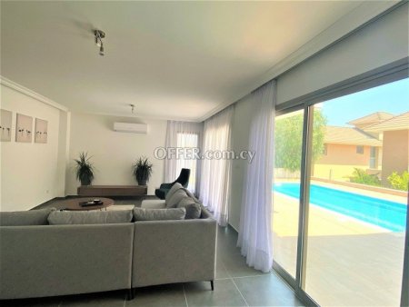 4 Bed Detached House for sale in Pyrgos - Tourist Area, Limassol - 9