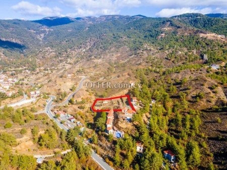 Residential Field for sale in Kato Platres, Limassol - 4