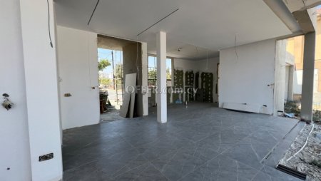 3 Bed Detached House for rent in Anthoupoli (Polemidia), Limassol - 9