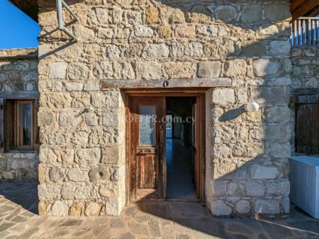 2 Bed Detached House for sale in Giolou, Paphos - 9