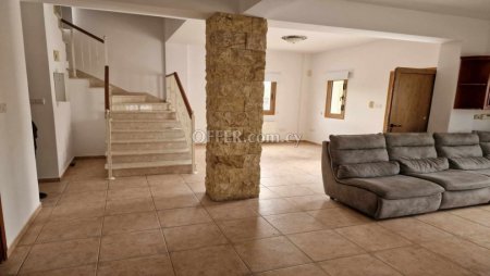 New For Sale €550,000 House 5 bedrooms, Oroklini, Voroklini Larnaca - 8