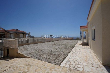 3 Bed Bungalow for sale in Pissouri, Limassol - 8