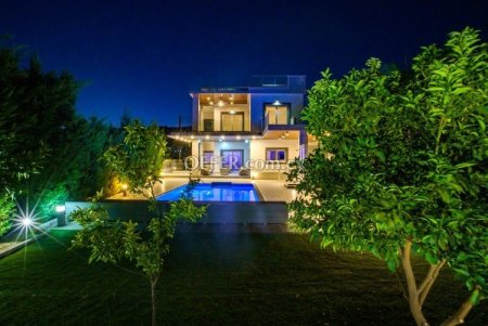 4 Bed Detached House for sale in Agios Tychon, Limassol - 8