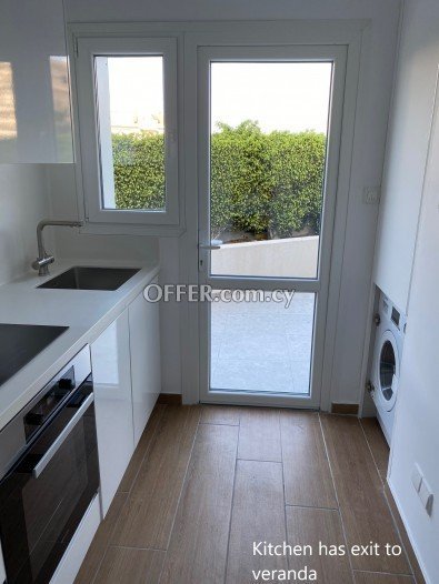 2 Bed Apartment for sale in Agios Tychon - Tourist Area, Limassol - 8