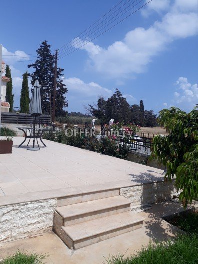 3 Bed Bungalow for rent in Asomatos, Limassol - 8