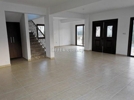 4 Bed Detached House for rent in Eptagoneia, Limassol - 8