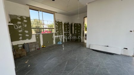 3 Bed Detached House for rent in Anthoupoli (Polemidia), Limassol - 8