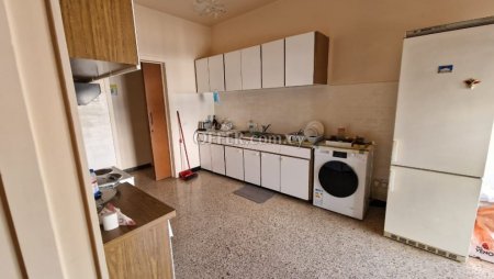3 Bed Apartment for sale in Agios Nicolaos, Limassol - 8
