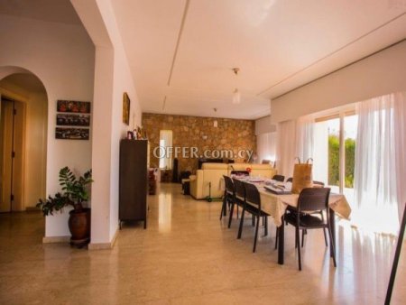 6 Bed Detached House for sale in Kalogyros, Limassol - 5