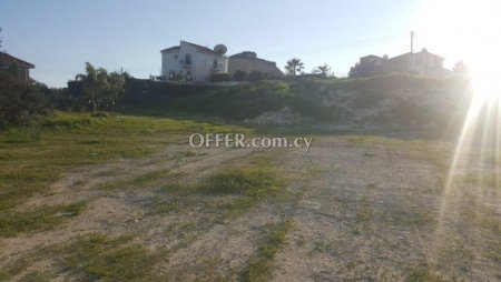 Field for sale in Agios Tychon, Limassol - 4