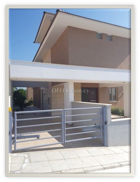 4 Bed Detached House for sale in Pyrgos - Tourist Area, Limassol - 7
