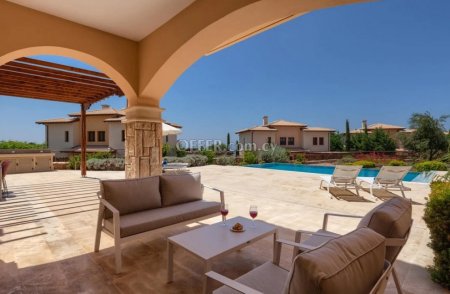 3 Bed Detached House for sale in Aphrodite hills, Paphos - 7