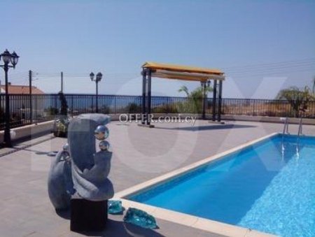6 Bed House for sale in Agios Tychon, Limassol - 4