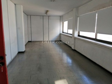Commercial Building for rent in Agia Zoni, Limassol - 6