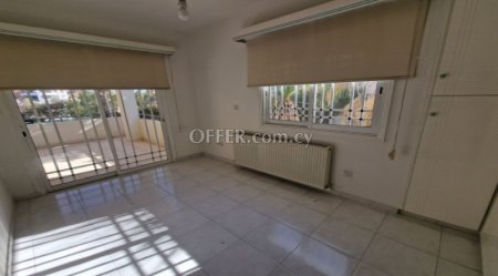 New For Sale €240,000 Apartment 4 bedrooms, Whole Floor Latsia (Lakkia) Nicosia - 5