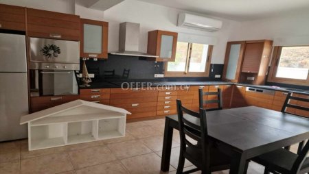 New For Sale €550,000 House 5 bedrooms, Oroklini, Voroklini Larnaca - 5