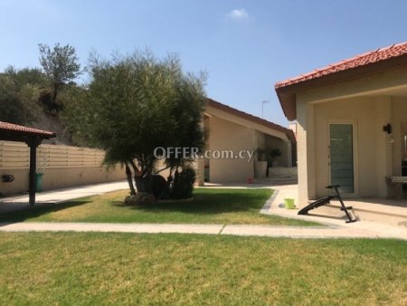 5 Bed Detached House for sale in Apsiou, Limassol - 5