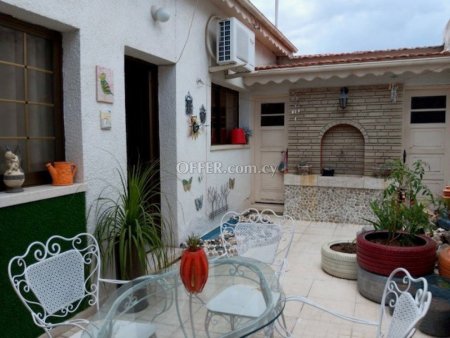 2 Bed Bungalow for sale in Agia Trias, Limassol - 4