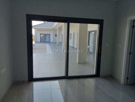 3 Bed Bungalow for rent in Ypsonas, Limassol - 5