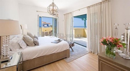 4 Bed Detached House for sale in Limassol Marina, Limassol - 2