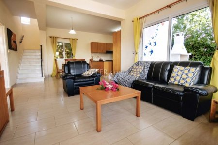3 Bed Detached House for rent in Coral Bay, Paphos - 5