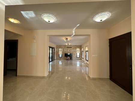3 Bed Detached Villa for rent in Paramytha, Limassol - 4