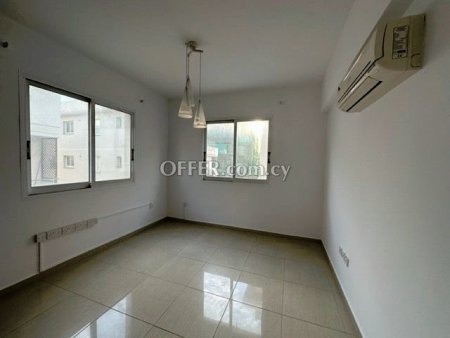3 Bed Apartment for sale in Limassol - 4