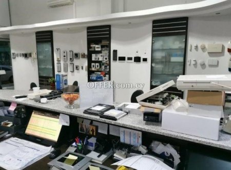 Shop for sale in Agia Zoni, Limassol - 4