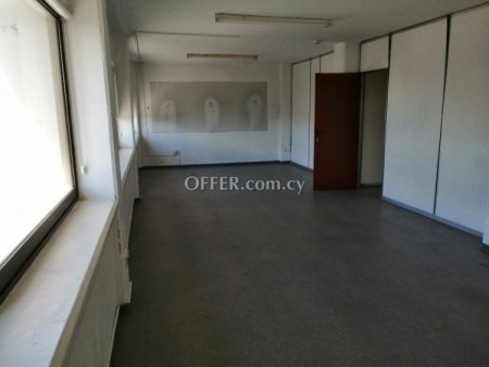Commercial Building for rent in Agia Zoni, Limassol - 4