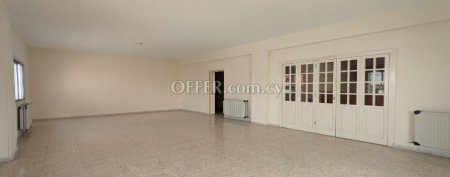 New For Sale €330,000 House 3 bedrooms, Detached Pallouriotissa Nicosia - 1