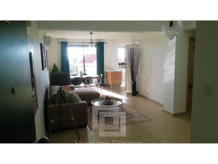 Beautiful apartment below the motorway near Superhome Center.