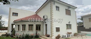 4 Bedroom House  In Psimolofou, With swimming Pool, Nicosia