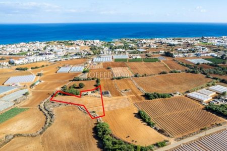 Shared residential field in Paralimni Famagusta - 2