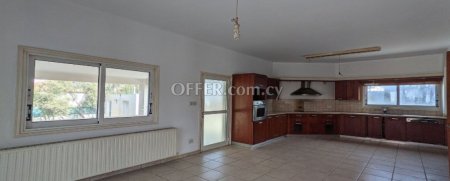 New For Sale €460,000 House 4 bedrooms, Detached Pallouriotissa Nicosia - 6