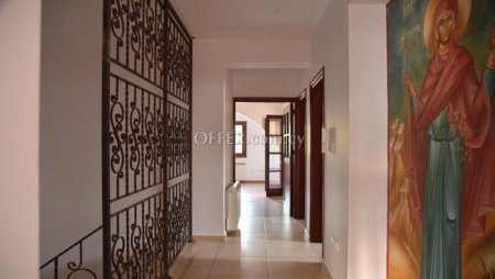 New For Sale €380,000 House 5 bedrooms, Oroklini, Voroklini Larnaca - 3
