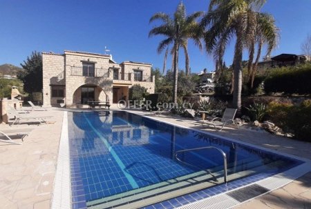 4 Bed Detached House for sale in Argaka, Paphos