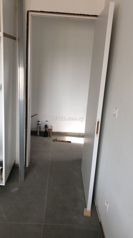 New For Sale €215,000 Apartment 2 bedrooms, Egkomi Nicosia - 2