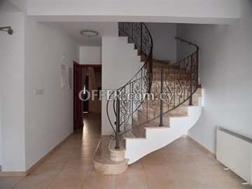 5 Bedroom Detached House  In Oroklini, Larnaka - 3
