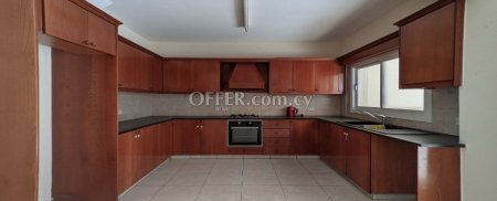 New For Sale €295,000 Maisonette 3 bedrooms, Semi-detached Lemesos (Limassol center) Limassol - 7