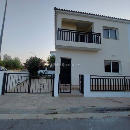 3 Bedroom House in Pernera for Rent