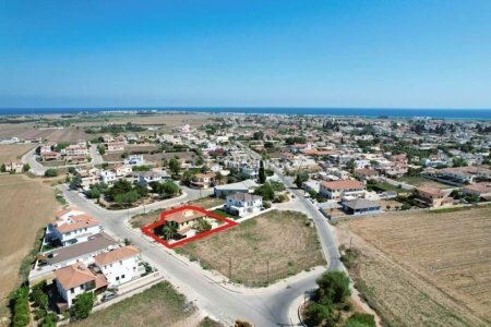 4 Bed House for Sale in Pervolia, Larnaca - 1